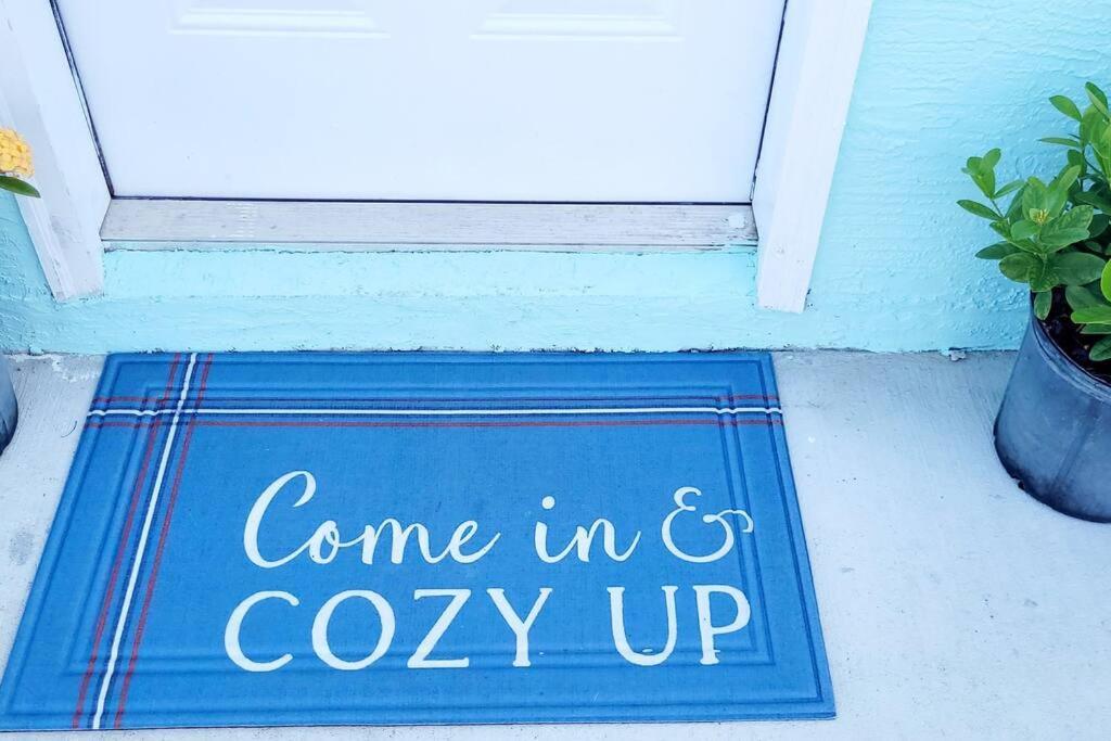 Cozy By The Sea - Hutchinson Island - A *